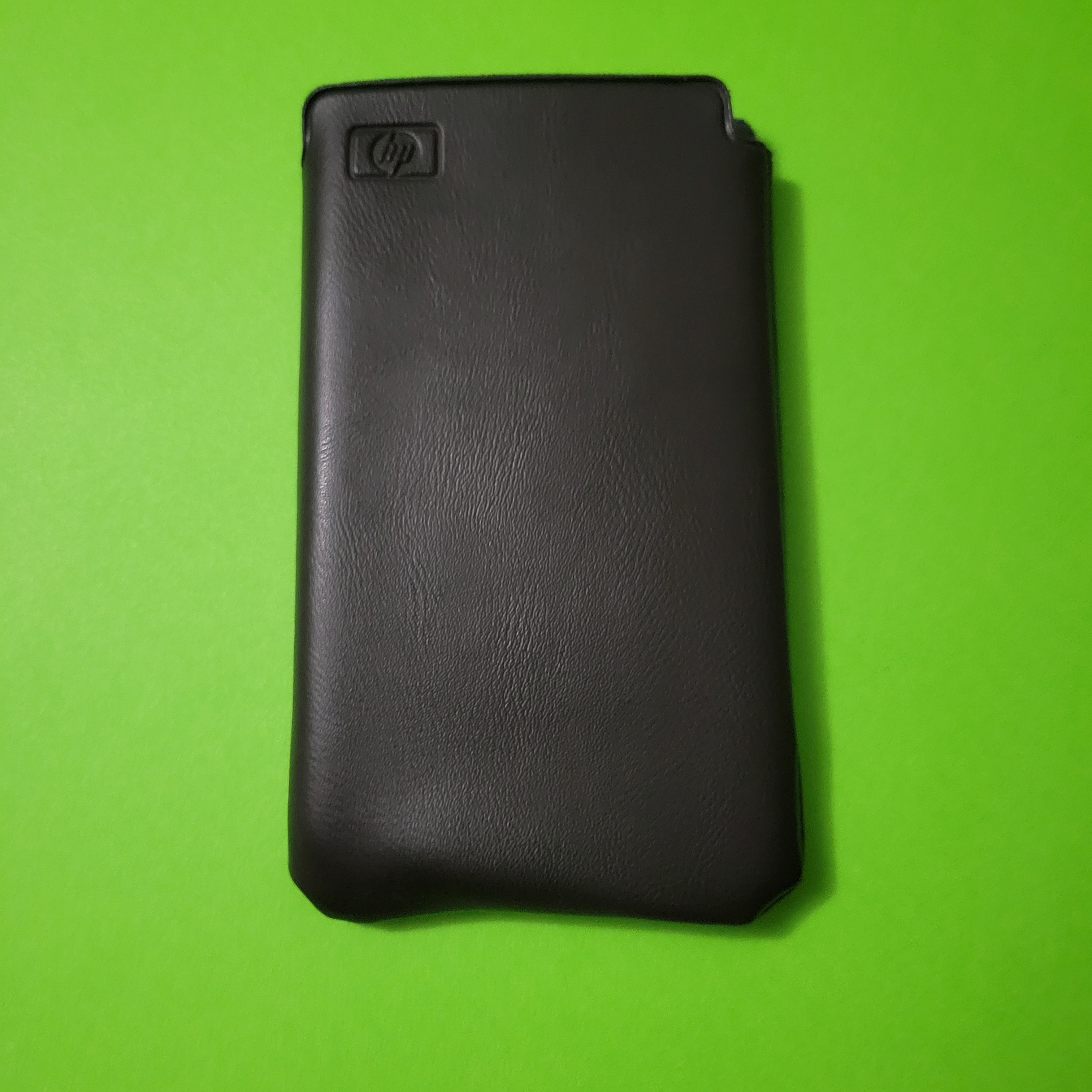 An image of the case of a HP 42s RPN Scientific Calculator
